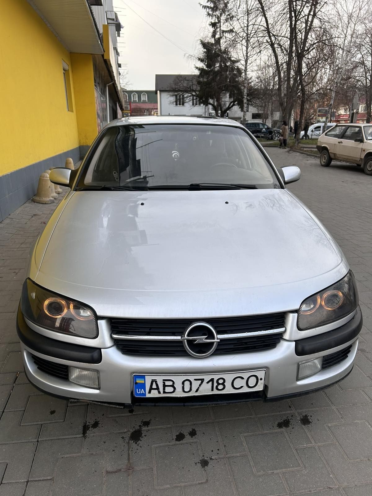 Продам свою omegy b 2.0 16v g/b .