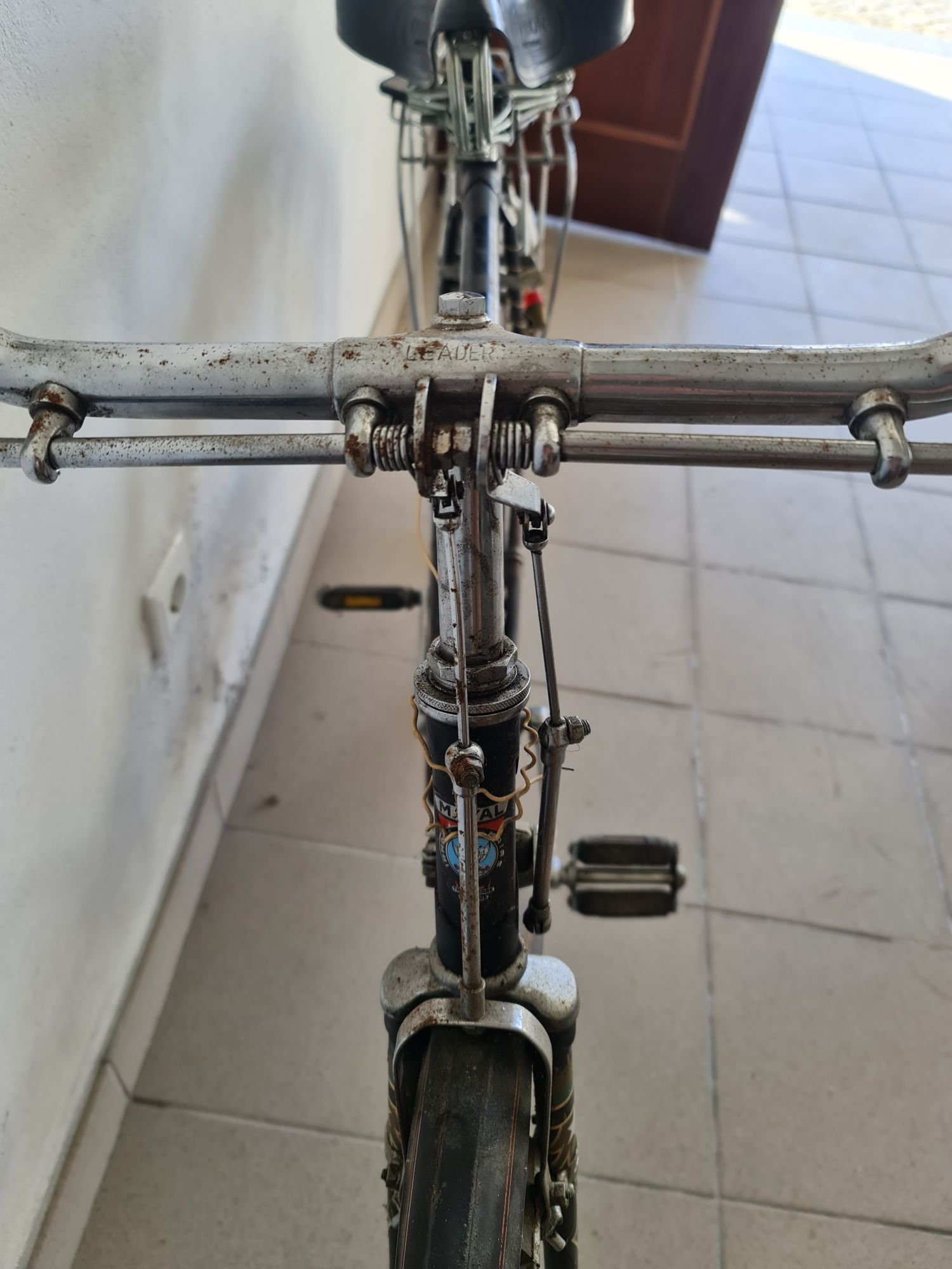 Bicicleta Pasteleira Yé Yé