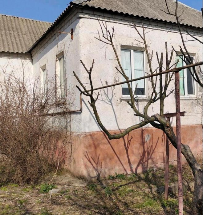 Левый берег  Березановка продам дом 3 отдельные ком+удобствами