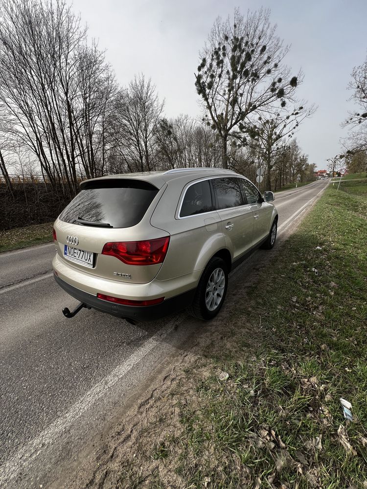 Sprzedam Audi q7 Polski salon drugi właściciel