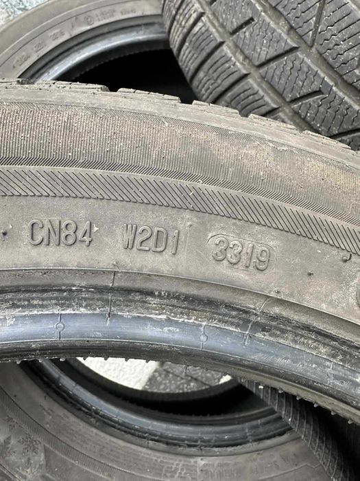 Opony zimowe BARUM POLARIS 5 235/50/19