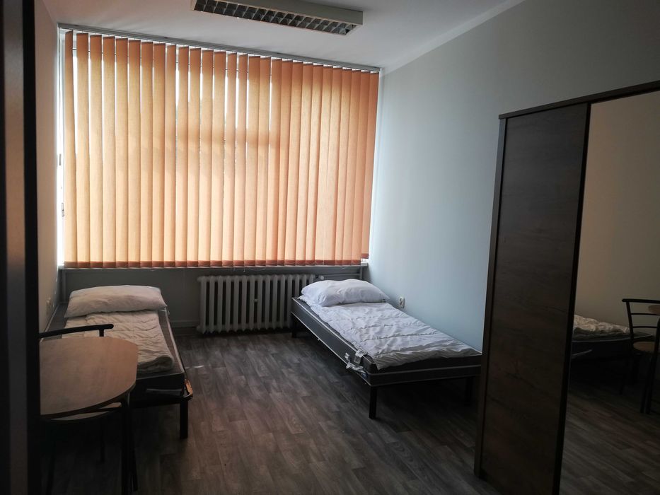 750zł M-C/OSOBA  w 2-osobowe pokoje do wynajęcia -  pracownicy