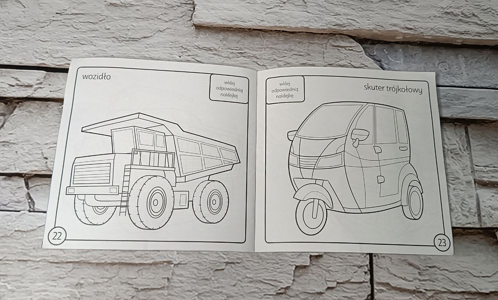 Kolorowanka z kredką - Pojazdy -