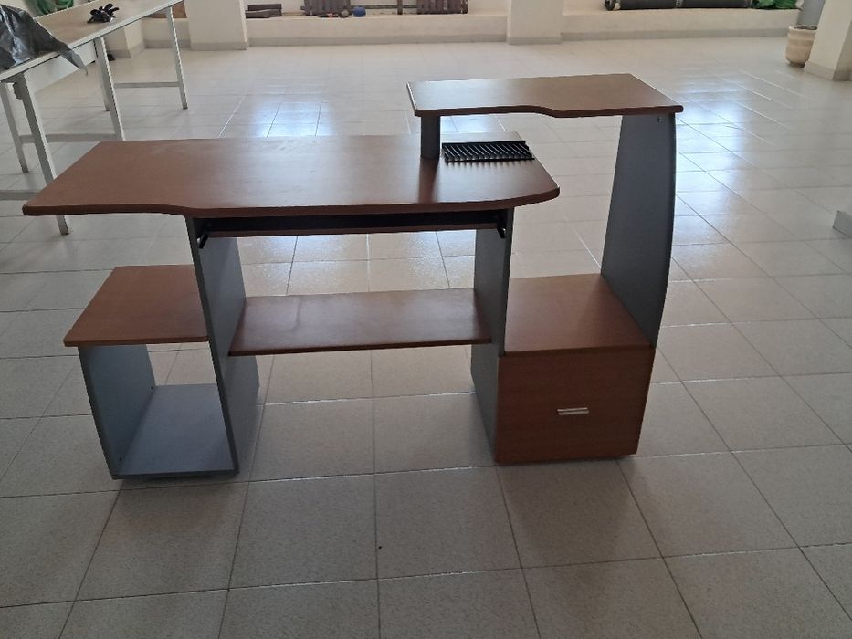 Vende se movel para PC