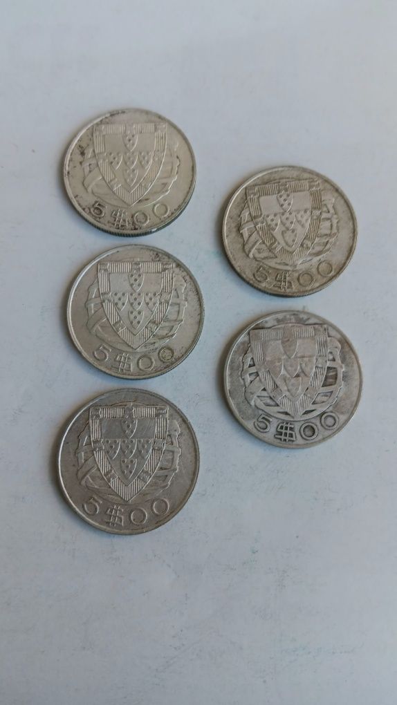 21 moedas prata de 5 escudos, caravelas