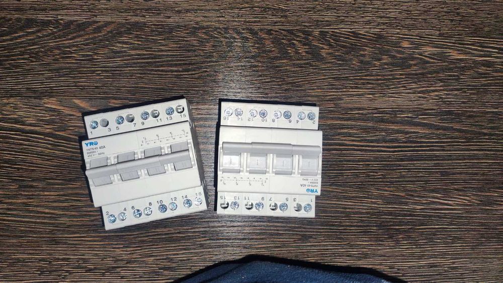 Перемикач резервного вводу/ 4-полюсний для генератора