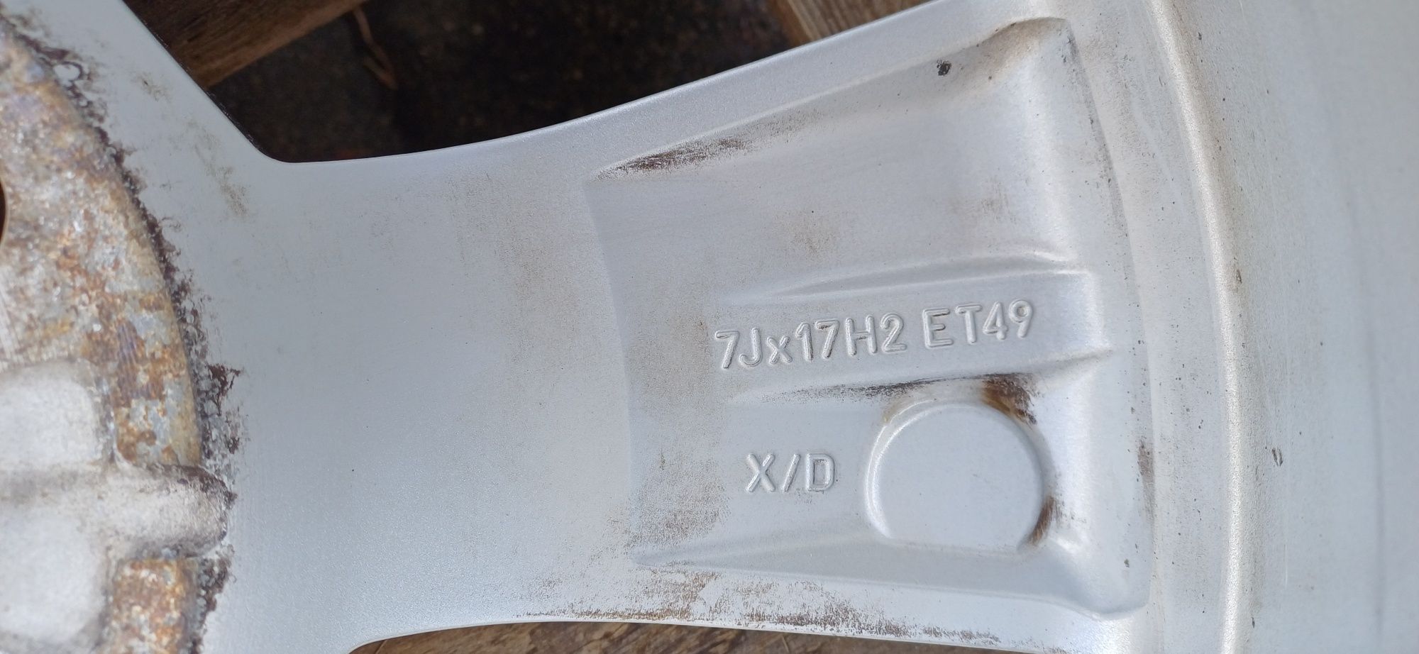 Alufelgi SKODA 7x17 cali , rozstaw śrub 5x112.