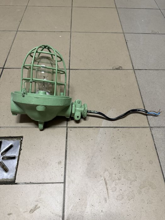 Lampa przeciwwybuchowa prl