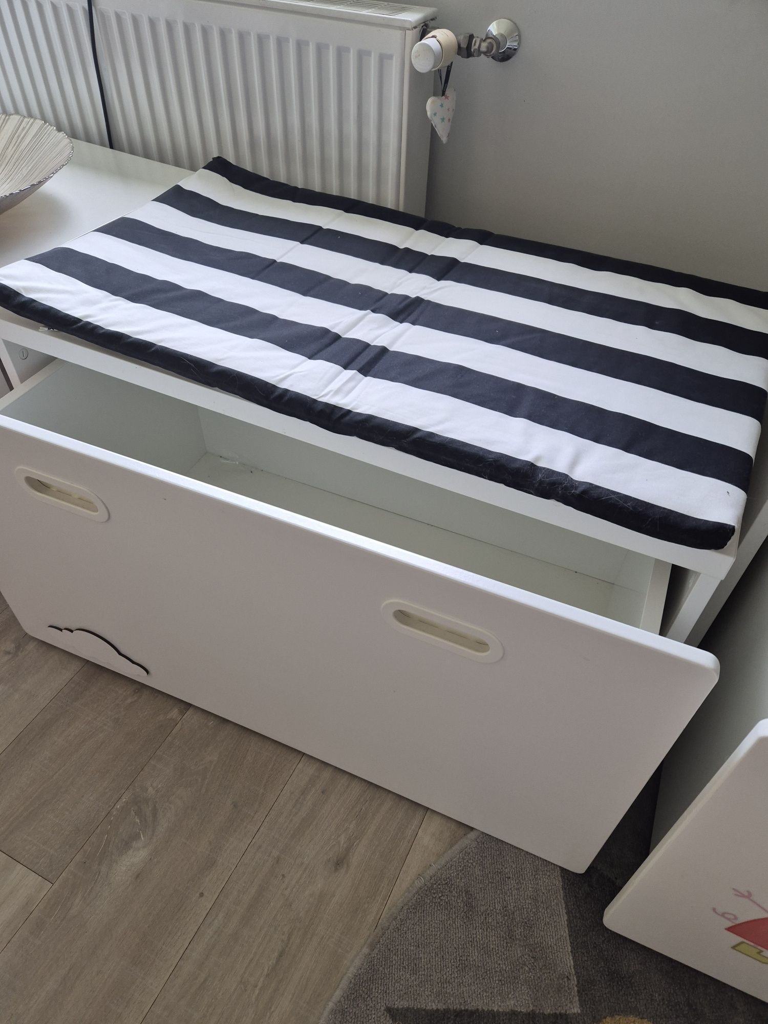 Bdb  samstad skrzynia z siedziskiem Ikea