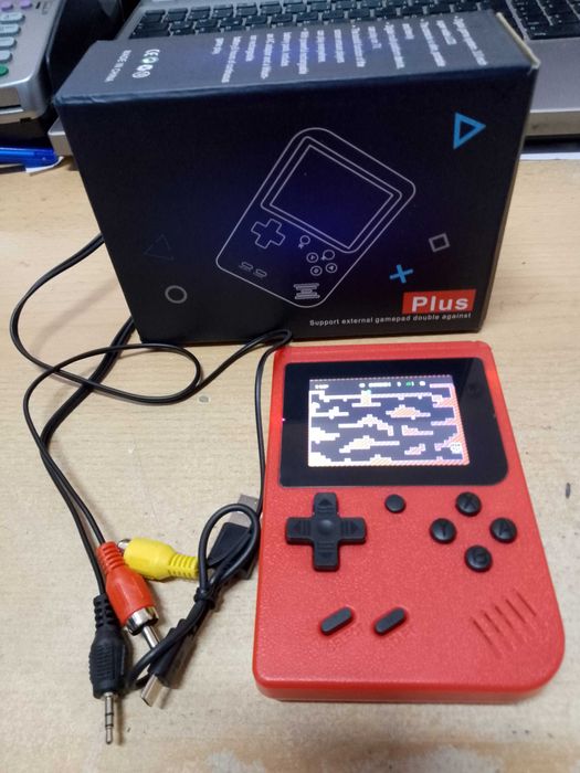 MINI PRZENOŚNA KONSOLA RETRO GRA 400W1 gameboy kable do TV akumulator