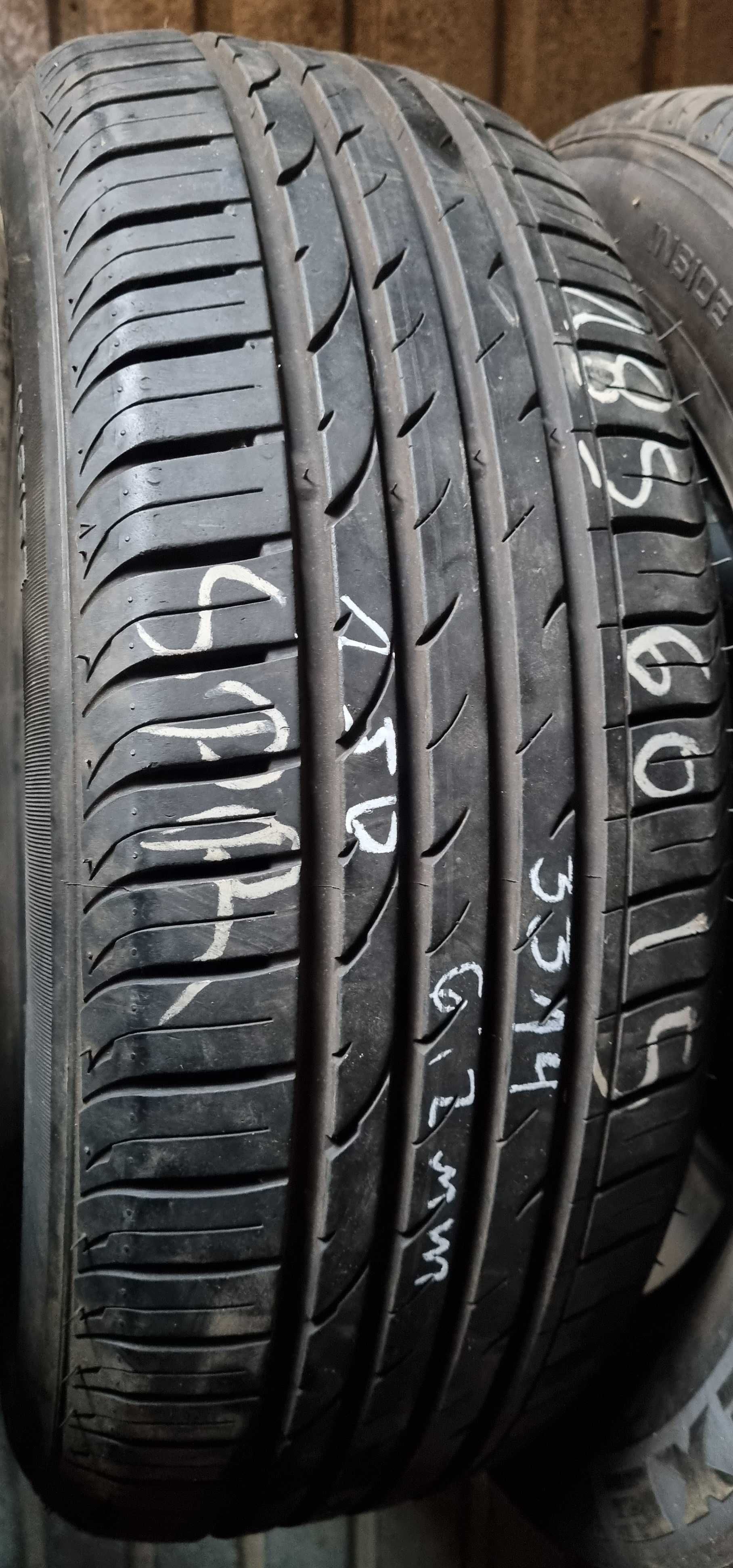 185/60R15 Nexen NblueHP Lato