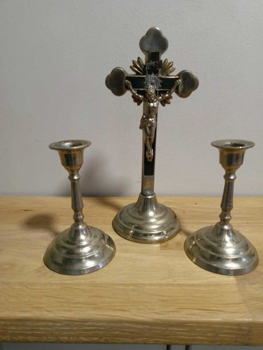 stary zestaw kolędowy pasyjka lichtarze sygnowany