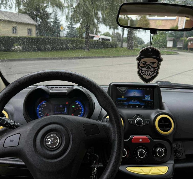 Sprzedam samochód Zhidou