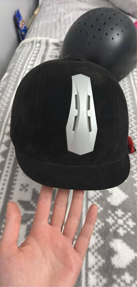 Kask jezdziecki 52