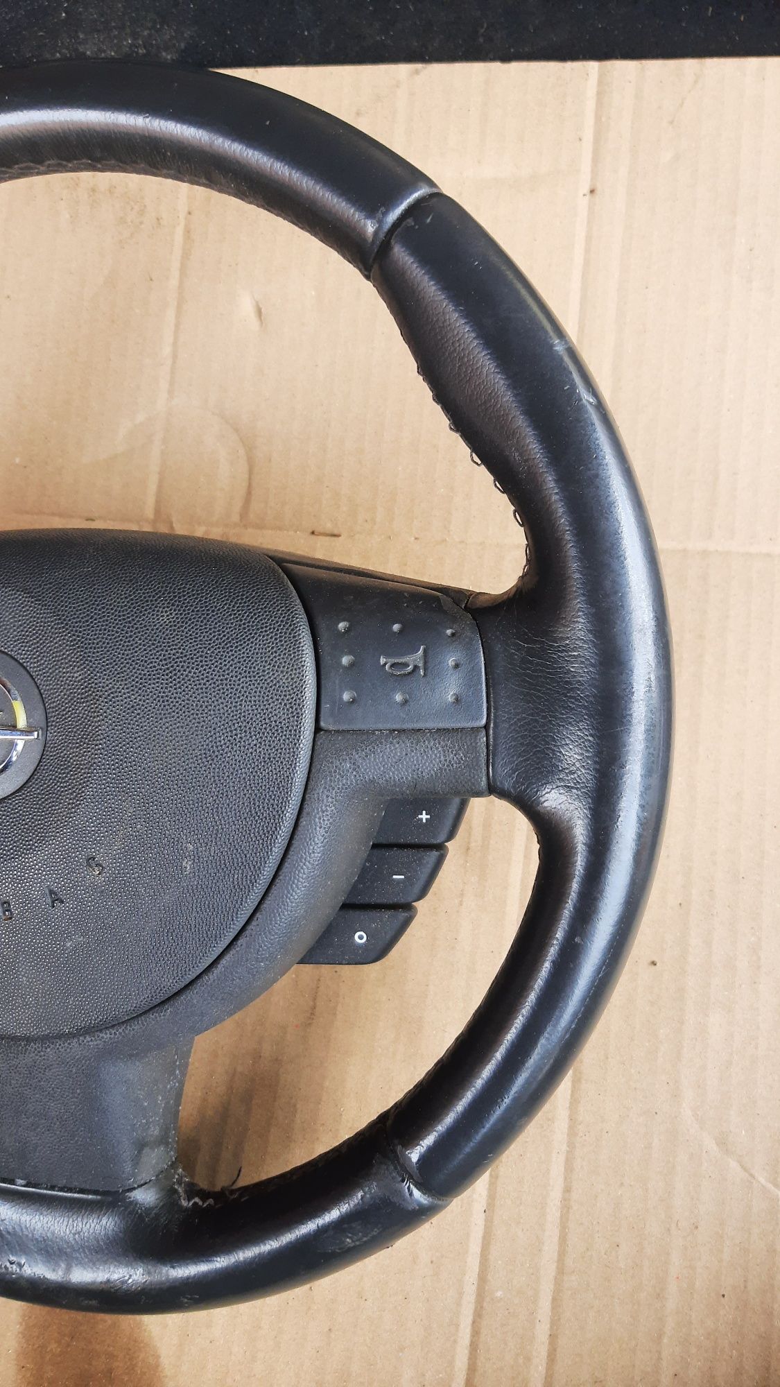 Kierownica skórzana z funkcją skóra opel corsa c combo