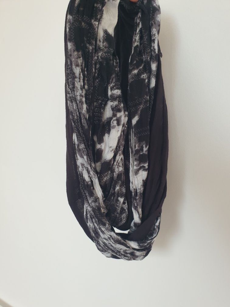 Stylowy ciepły szal komin__ Calvin Klein __jak nowy