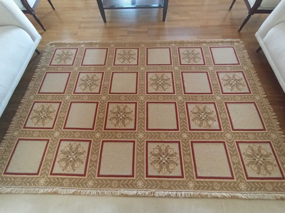 Tapete de Arraiolos ponto fino "seteais"