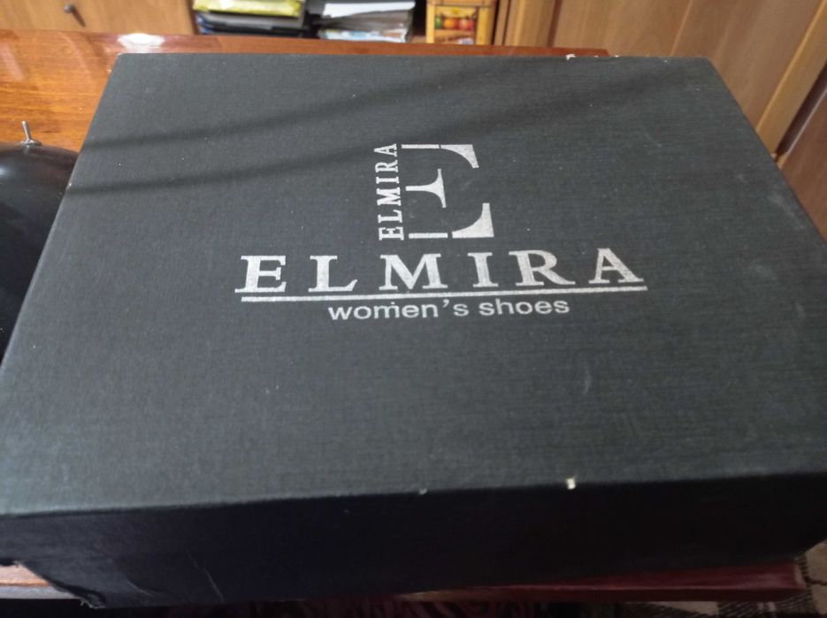 Чобітки жіночі замшеві