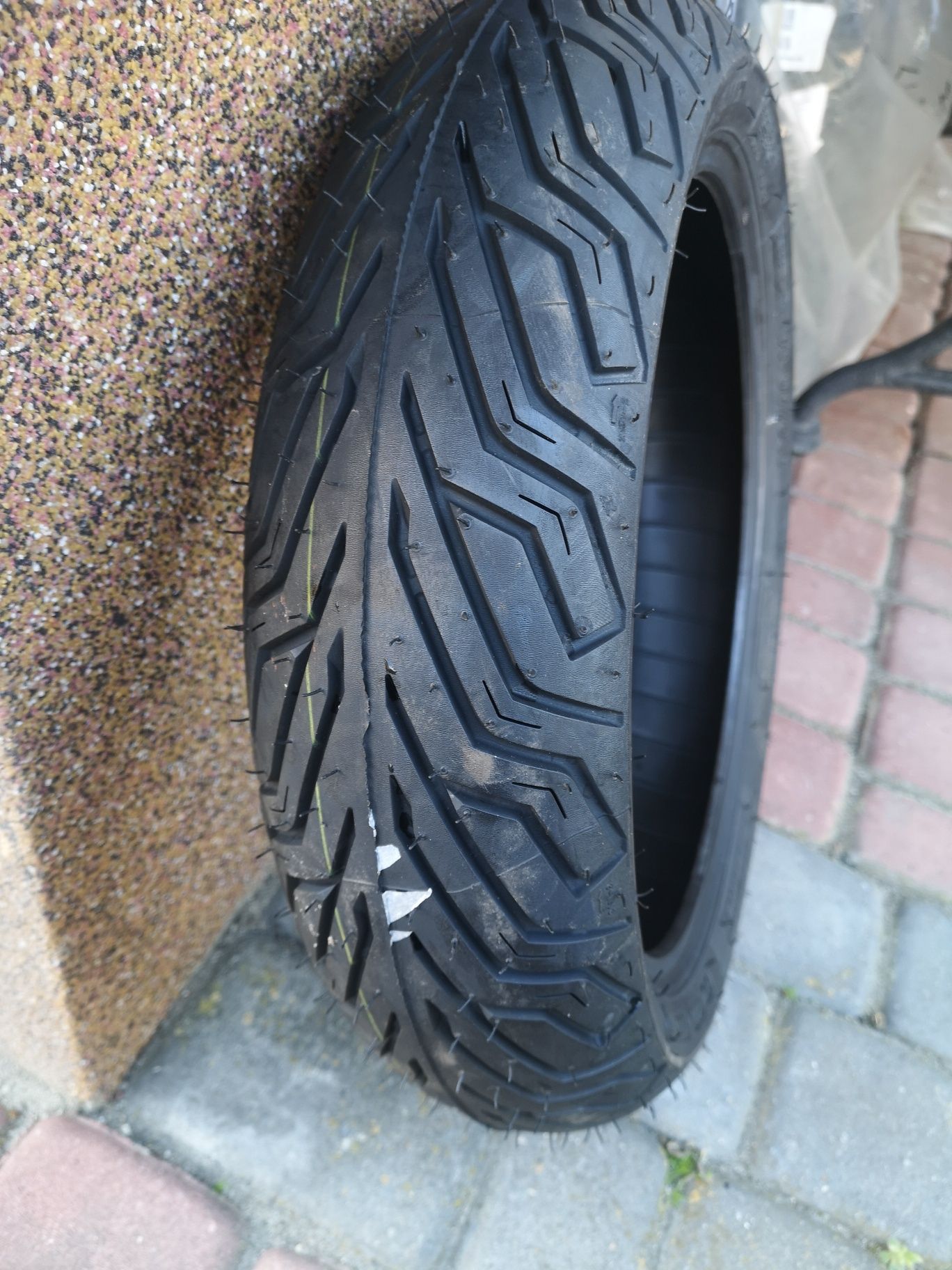 Opona Michelin City Grip 120/70-14