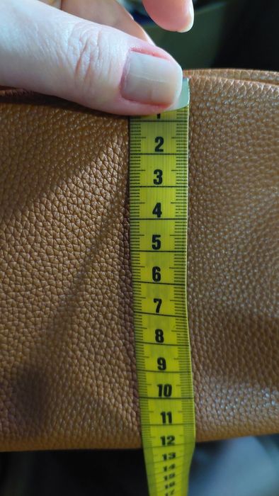 Torebka Karmelowa nerka