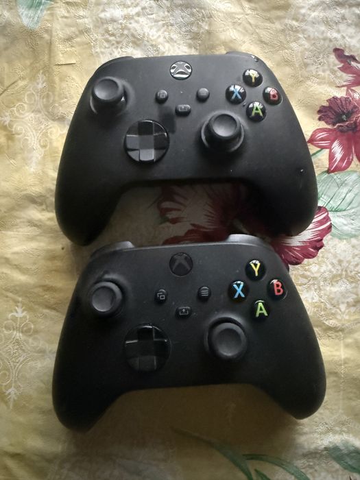 Xbox series X 1Tb 2 геймпади