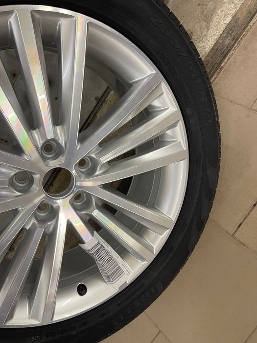 Новий титановий диск 5/112 R 19 шкода Ауді Фольксваген