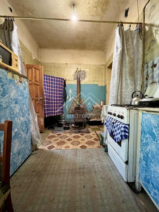 Продаж  просторого будинку Універмаг 44 квартал