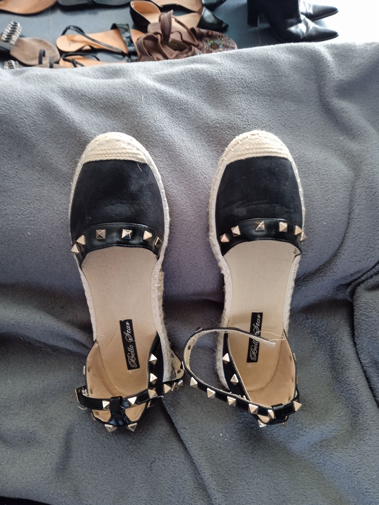 Nowe espadryle zapinane na kostce 39, wkladka 26