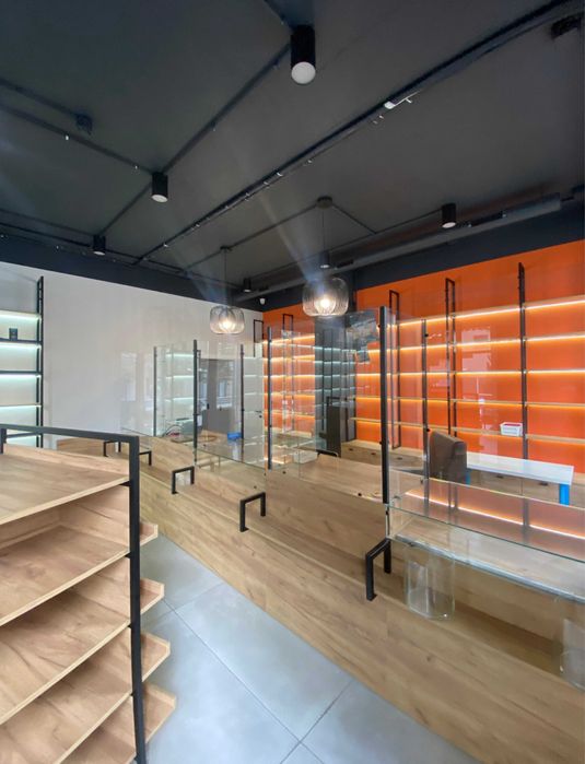 Фасад! торгове приміщення, Кам`янська 6, ЖК Метрополія, Позняки, ключі