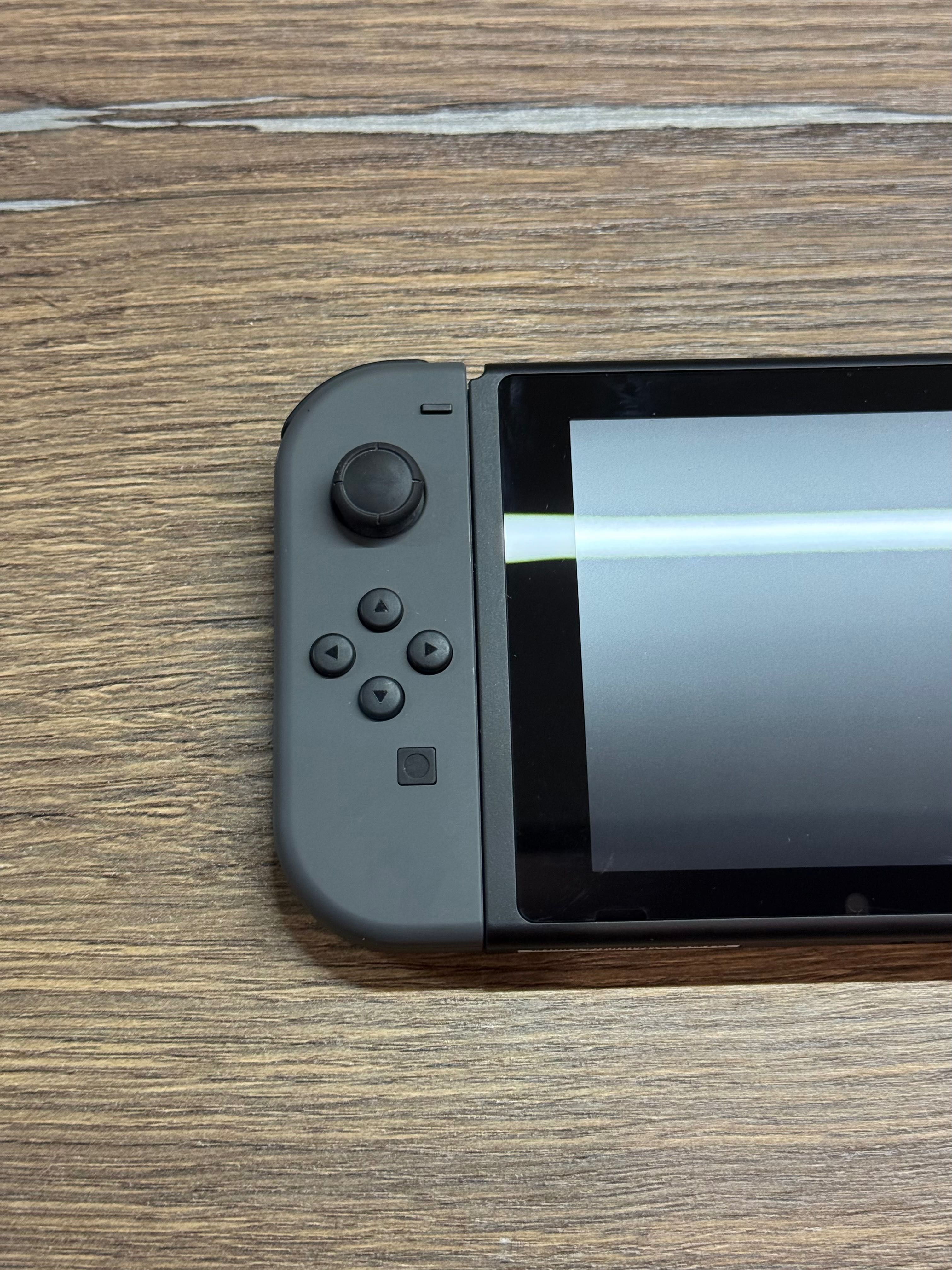 Ігрова консоль Nintendo Switch with Grey Joy-Con