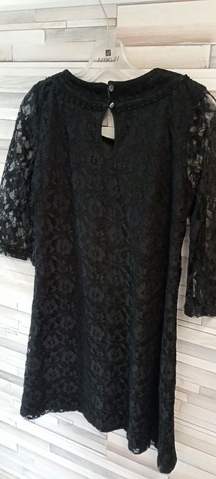 Sukienka koronkowa Papaya