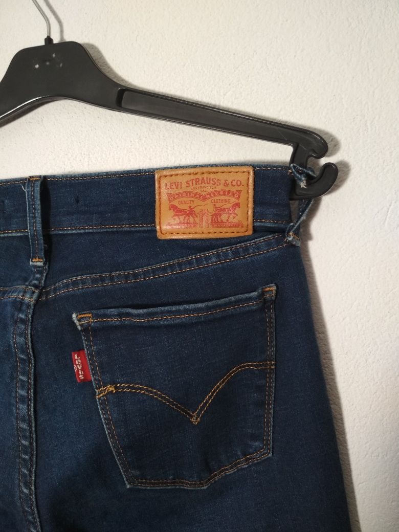 Levi's 710 super skinny jeans spodnie jeansowe dżinsy W25 L32