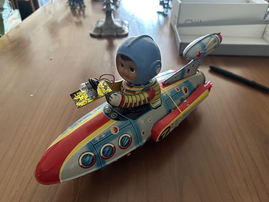Brinquedo do espaço anos 80 o motor trabalha