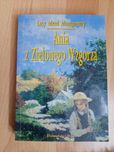 Książka "Ania z Zielonego Wzgórza" L.M. Montgomery