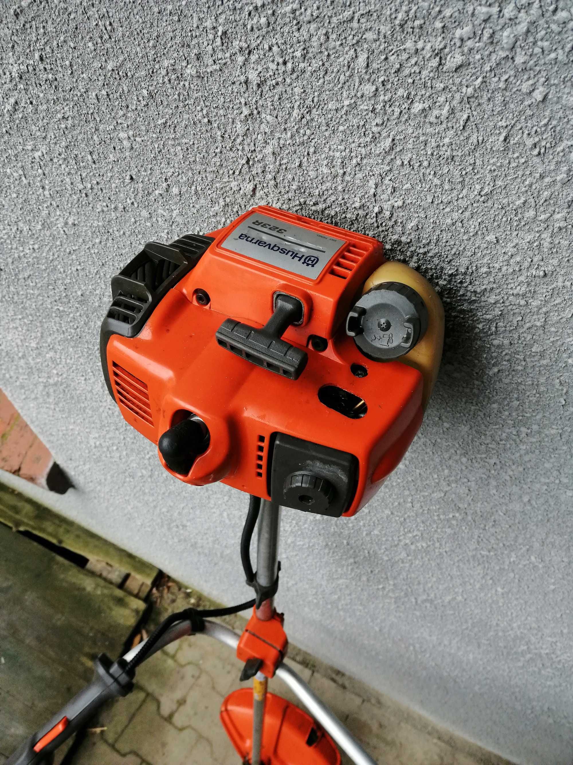 Stihl kosa spalinowa 323R