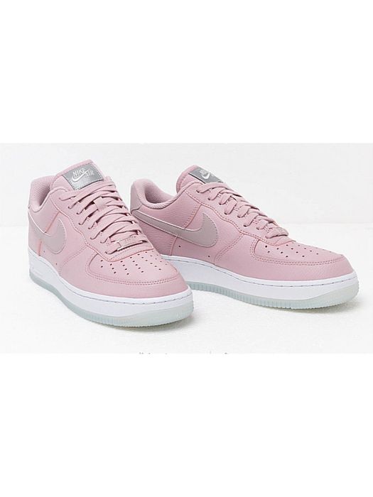 Nike Wmns Air Force 1 '07 Ess Essential Damskie Buty Sportowe Premium