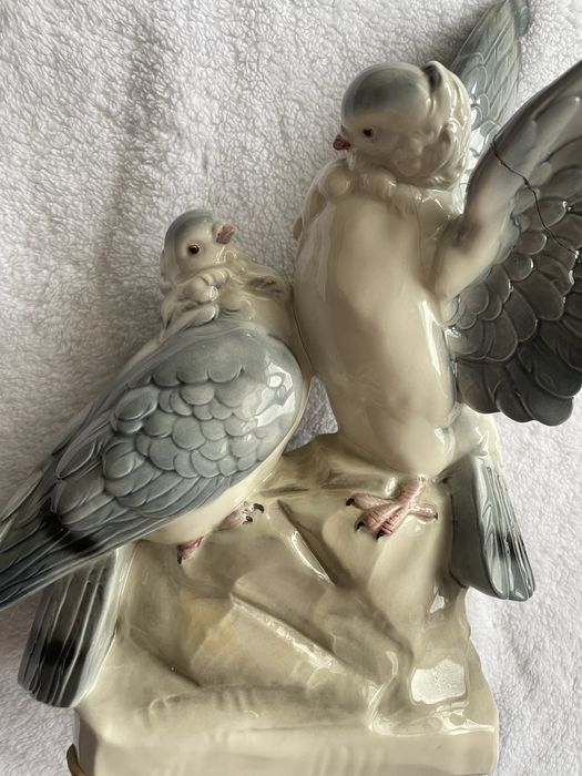 Статуетка голуби Hertwig 11 Katzhutte порцелянова