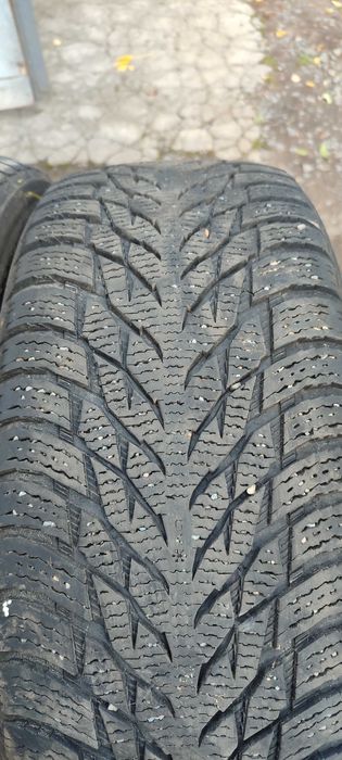 225/55R17 Nokian Hakkapelita зимняя резина  б/у, 7-мм протектора