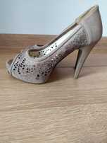 Buty sandały czułenka odkryte palce Lewski r 38