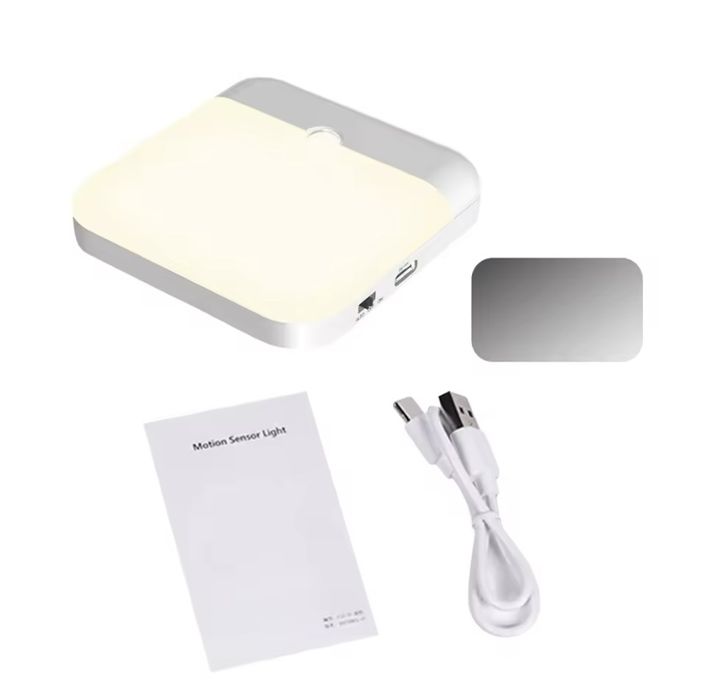 Светодиодный аккумуляторный светильник с датчиком движения.