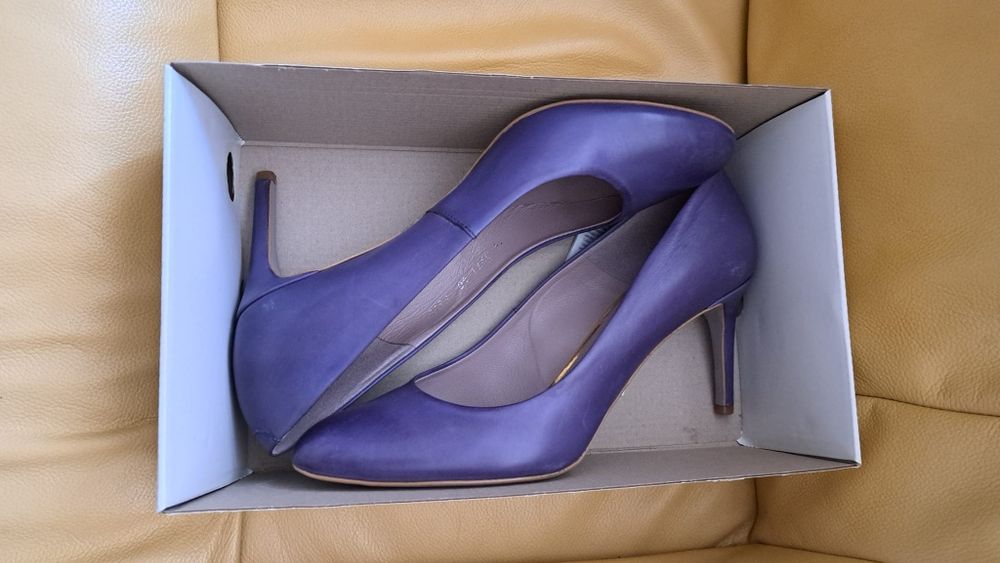 Nowe buty damskie Gino Rossi r. 40