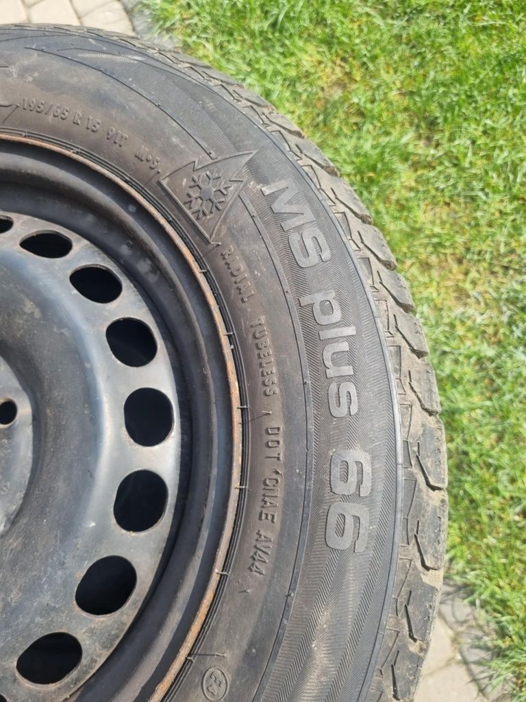 Opony zimowe z felga stalową