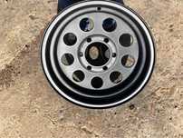 Felgi stalowe 15 6J 6x139.7 ET0 3szt Frontera Patrol Terrano Hillux