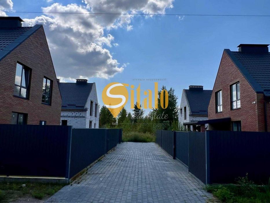 Будинок з повним пакетом документів на закритій території, Осокорки