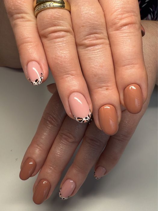 Manicure, przedluzanie rzes, fryzjer