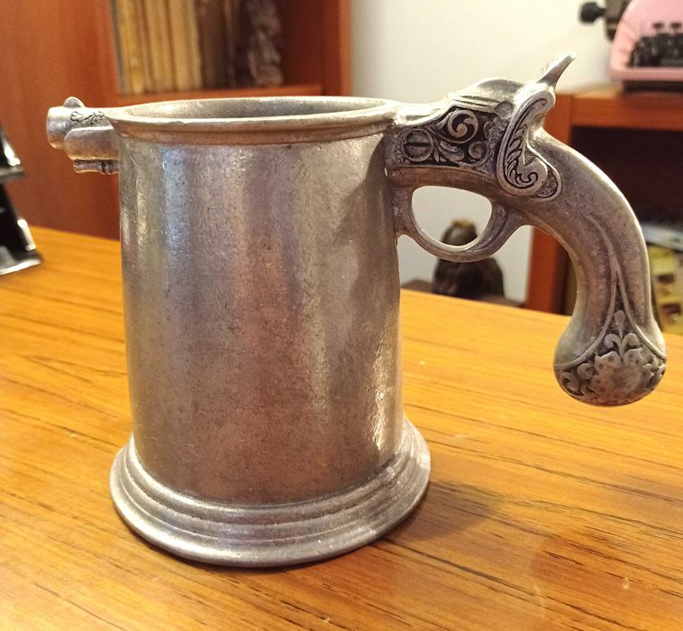 Kufel Wilton Columbia RWP Armetale - uchwyt pistolet - vintage USA