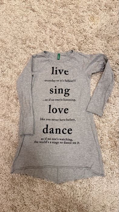 Мякенька трикотажна сукня-туніка для дівчинки 6-7 років