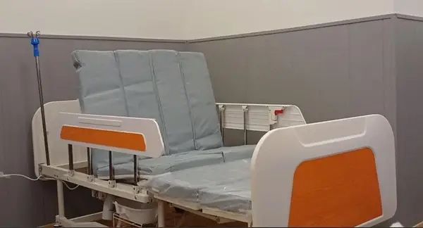 Електричне багатофункціональне медичне ліжко E213,