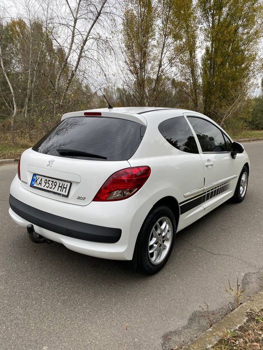 Продам авто Peugeot 207