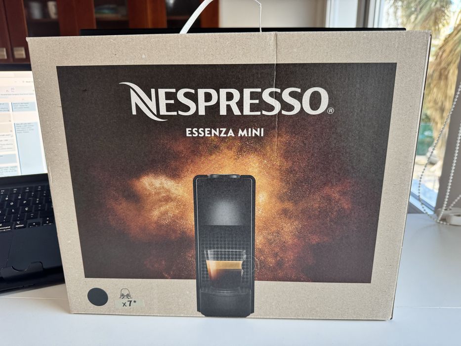 NOVO Essenza Mini Nespresso comprada Nov 2025